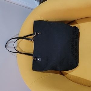 Michael Kors tote